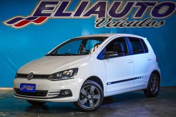 VOLKSWAGEN FOX 1.6 MSI RUN 8V FLEX 4P MANUAL VOLKSWAGEN FOX 1.6 MSI RUN 8V FLEX 4P MANUAL